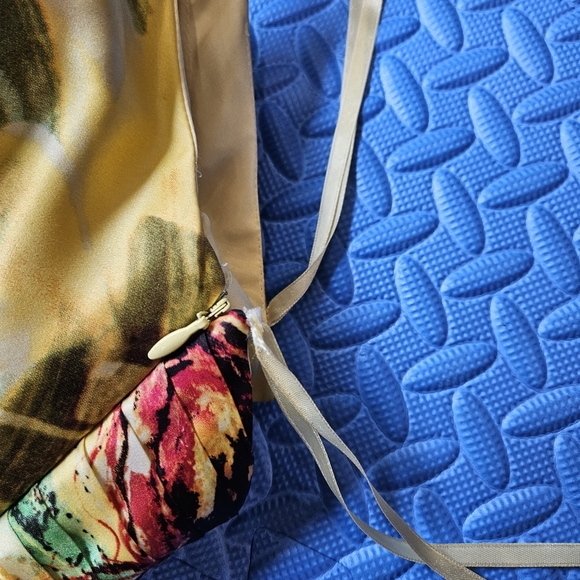 Halter top Cache Cocktail Dress - Picture 6 of 7